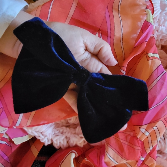 VTG Oversized Velvet Bow Phillips "Big Clip" The Madonna Bow Vintage Acc… - Picture 4 of 14